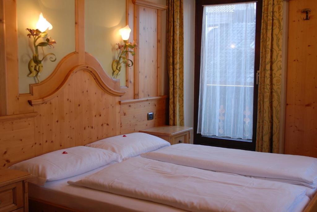 Hotel Loewenwirt Sexten Oda fotoğraf