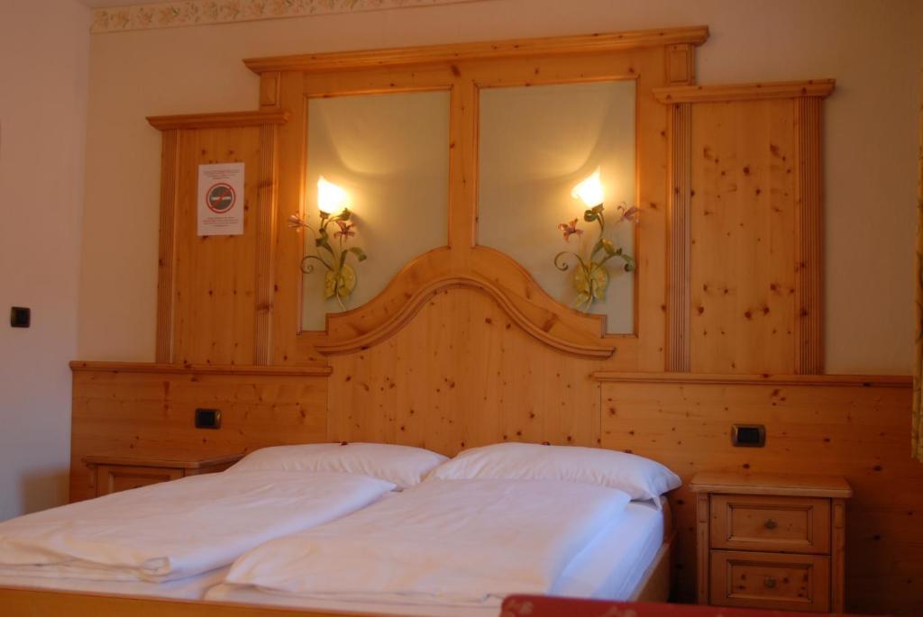 Hotel Loewenwirt Sexten Oda fotoğraf